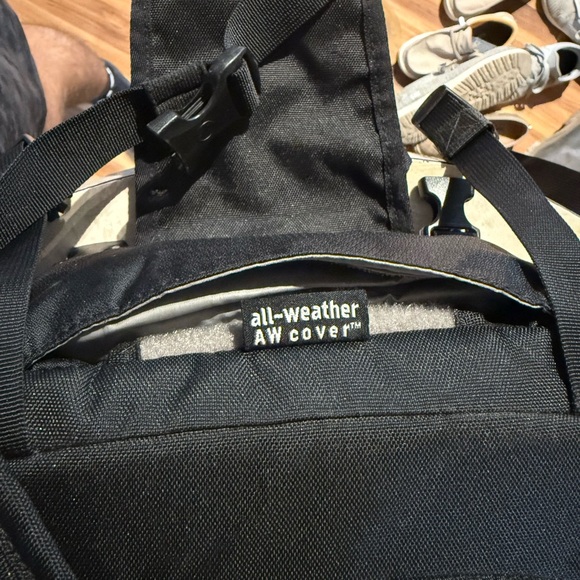 Lowepro Camera Backpack - Picture 2 of 9
